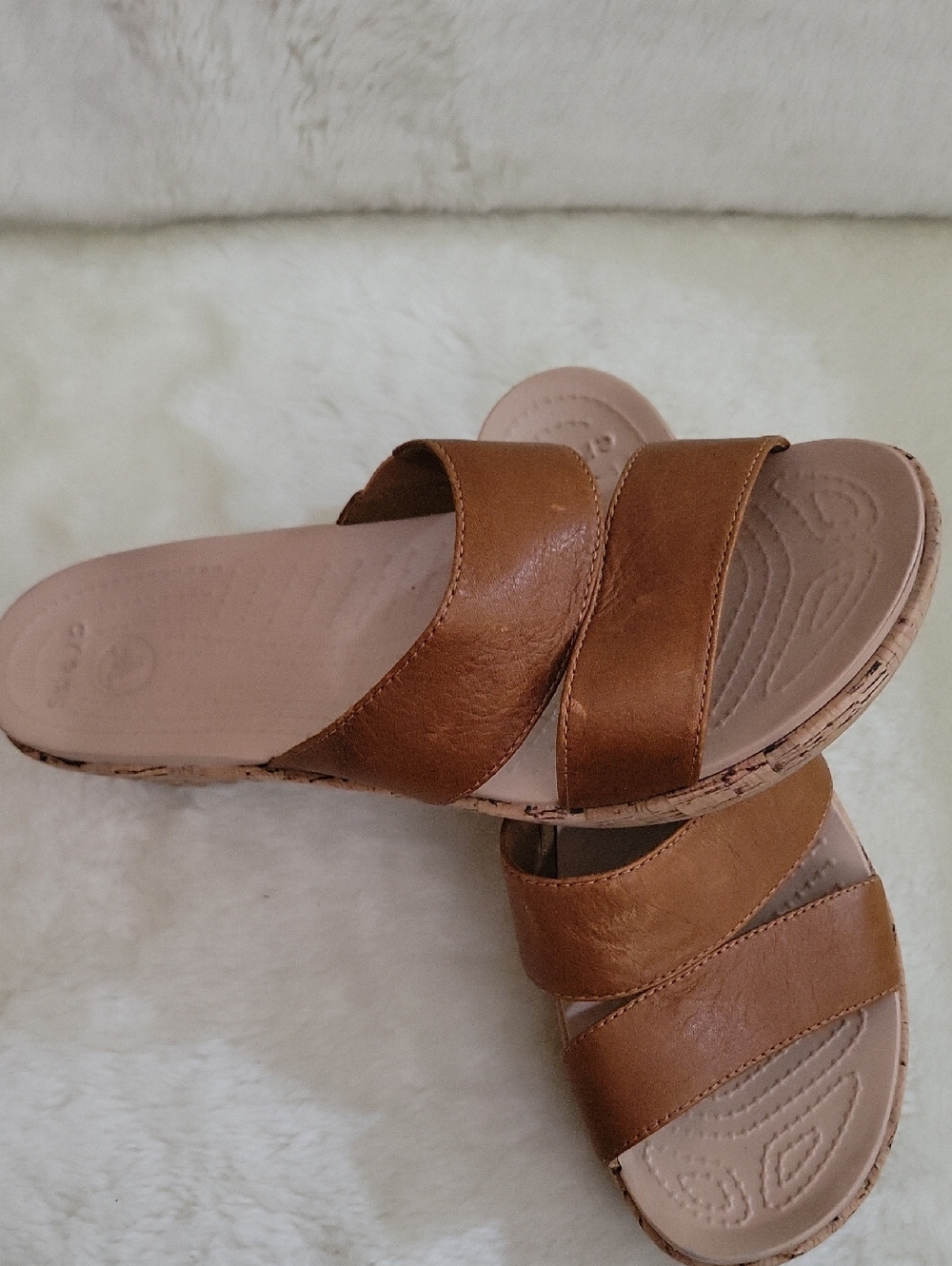 CROCS Sandals A-Leigh Mini Wedge Slip On Leather Straps Brown. Size 8w.